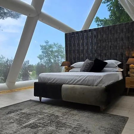 Bubble Glamping Sicily * ペダーラ