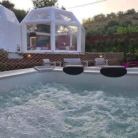 Luxusní stan Bubble Glamping Sicily