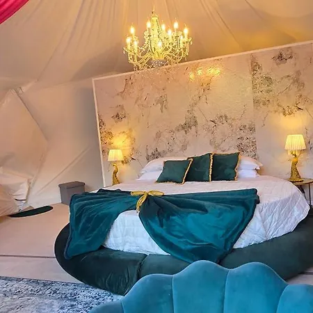 Bubble Glamping Sicily Luxe tent