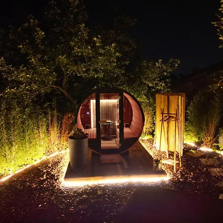 Bubble Glamping Sicily ペダーラ